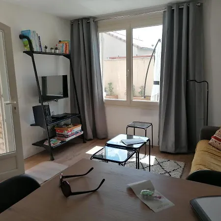 A L'ombre De L'olivier Apartment L'Isle-sur-la-Sorgue